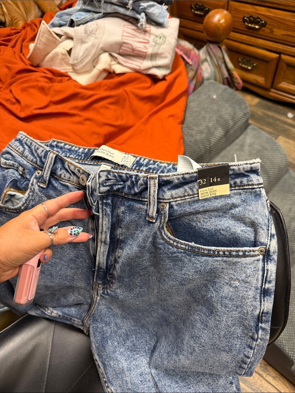 Abercrombie & Fitch High-Rise Acid Wash Jeans - Light Blue